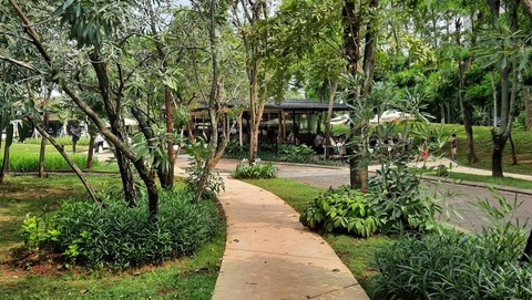Urban Forest Cipete: Playground Tersembunyi Jakarta Selatan dengan 5 Wahana Anti Bosan 3 Urban Forest Cipete: Playground Tersembunyi Jakarta Selatan dengan 5 Wahana Anti Bosan